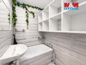 Pronájem bytu 1+kk, Most, Jana Kubelíka, 26 m2
