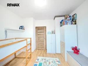 Prodej bytu 3+1, Všeradice, 74 m2