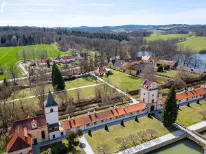 Prodej restaurace, Netolice, 176 m2