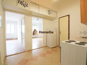 Pronájem bytu 2+1, Praha - Nusle, U gymnázia, 52 m2