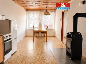 Pronájem bytu 2+1, Horažďovice, Mírové náměstí, 70 m2