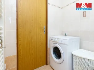 Prodej bytu 3+1, Pardubice, Jana Zajíce, 70 m2