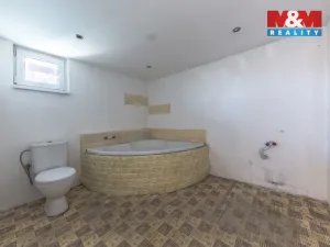 Prodej rodinného domu, Neratovice - Mlékojedy, Hlavní, 144 m2