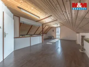 Prodej rodinného domu, Neratovice - Mlékojedy, Hlavní, 144 m2
