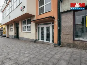 Pronájem kanceláře, Klatovy - Klatovy I, nám. Míru, 396 m2