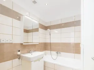 Prodej bytu 3+1, Veselí nad Lužnicí, Pod Markem, 62 m2