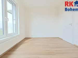 Pronájem bytu 2+kk, Praha - Kamýk, Hodkovická, 56 m2