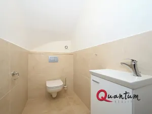 Pronájem bytu 1+1, Černošice, V Horce, 39 m2