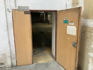 Pronájem skladu, Brno, Valchařská, 371 m2
