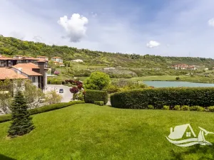 Prodej bytu 3+kk, Topola, Bulharsko, 160 m2