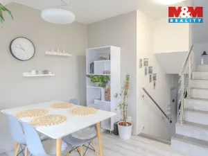 Prodej bytu 3+1, Zlín - Kudlov, Žlutá, 87 m2