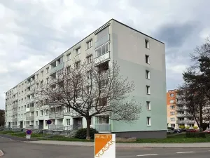 Pronájem bytu 2+1, Kadaň, Na Podlesí, 55 m2