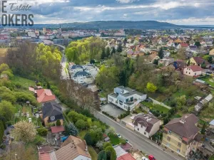 Pronájem rodinného domu, Mladá Boleslav - Čejetice, Koněvova, 296 m2