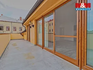 Pronájem bytu 2+kk, Čáslav - Čáslav-Staré Město, nám. Jana Žižky z Trocnova, 65 m2