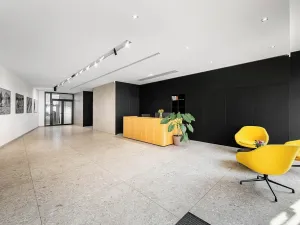 Pronájem kanceláře, Praha - Holešovice, U Uranie, 270 m2