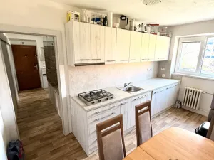 Prodej bytu 2+1, Frenštát pod Radhoštěm, Školská čtvrť, 64 m2