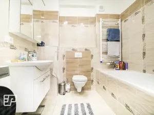 Pronájem bytu 4+1, Teplice, U zámku, 104 m2