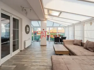 Prodej rodinného domu, Řitka, Oblouková, 243 m2