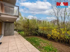 Prodej bytu 2+kk, Praha - Hloubětín, Nepelova, 58 m2