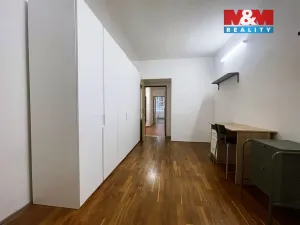 Prodej bytu 2+kk, Praha - Bubeneč, Eliášova, 46 m2