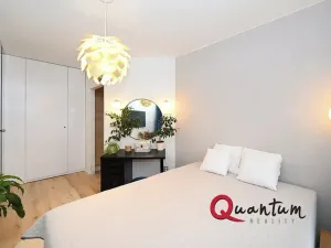 Pronájem bytu 2+kk, Praha - Karlín, U Sluncové, 40 m2