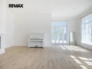 Prodej rodinného domu, Vráž, Nad Loděnicí, 219 m2