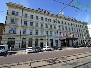 Pronájem obchodního prostoru, Brno, Benešova, 160 m2