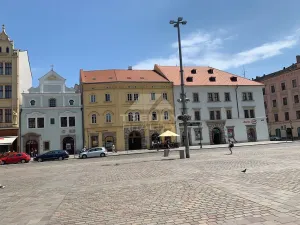 Pronájem bytu 1+kk, Plzeň, náměstí Republiky, 27 m2