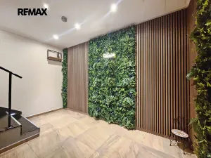 Pronájem restaurace, Praha - Vršovice, Kodaňská, 141 m2