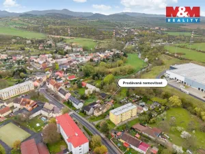 Prodej rodinného domu, Hostomice, Školní náměstí, 150 m2