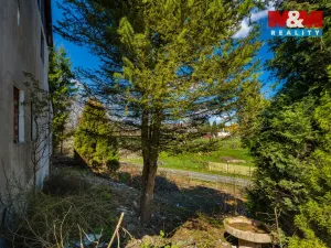 Prodej rodinného domu, Mikulášovice, 180 m2