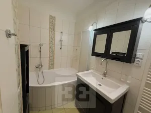 Pronájem bytu 3+1, Praha - Vršovice, Slovinská, 98 m2