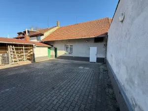 Pronájem rodinného domu, Šlapanice, Čechova, 200 m2