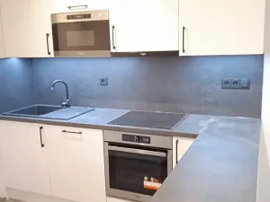 Pronájem bytu 2+kk, Praha - Modřany, Komořanská, 50 m2