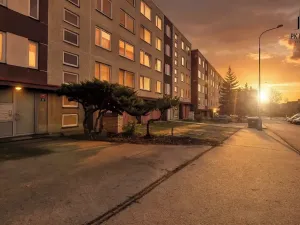 Prodej bytu 4+1, Praha - Černý Most, Šromova, 87 m2