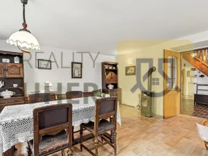 Prodej rodinného domu, Lhotka, 184 m2