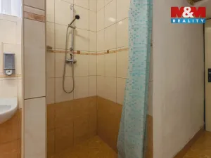 Prodej rodinného domu, Zavlekov, 183 m2