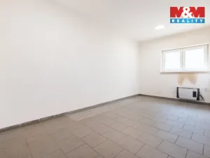 Pronájem výrobních prostor, Domažlice - Bezděkovské Předměstí, Masarykova, 770 m2