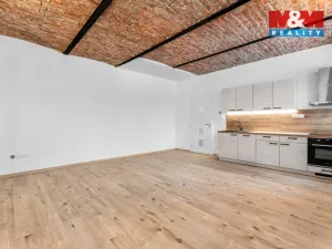 Pronájem bytu 2+kk, Jablonec nad Nisou, Růžová, 50 m2