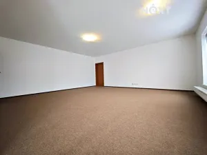 Pronájem bytu 2+kk, Trutnov, Vězeňská, 69 m2