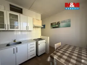 Prodej bytu 3+1, Klášterec nad Ohří, Okružní, 68 m2