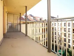 Pronájem kanceláře, Praha - Smíchov, Štefánikova, 168 m2