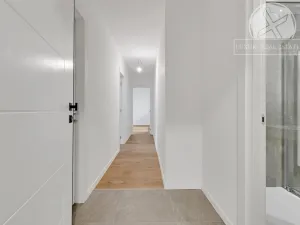 Prodej bytu 3+kk, Praha - Vysočany, Kolmá, 81 m2