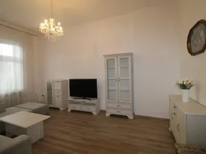 Prodej bytu 3+1, Karlovy Vary, nábřeží Jana Palacha, 77 m2