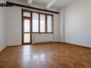 Prodej obchodního prostoru, Kolín - Kolín V, Ovčárecká, 554 m2