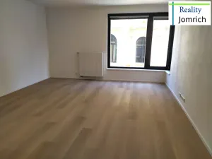 Pronájem bytu 1+kk, Jablonec nad Nisou, Jungmannova, 35 m2