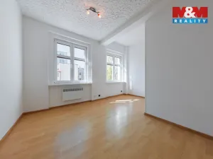 Prodej bytu 2+1, Karlovy Vary - Rybáře, Sokolovská, 77 m2