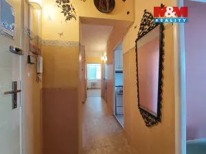 Prodej bytu 3+1, Klášterec nad Ohří, Budovatelská, 62 m2