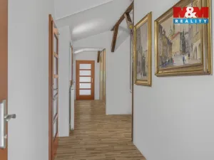 Prodej rodinného domu, Sulice - Želivec, Hlavní, 374 m2