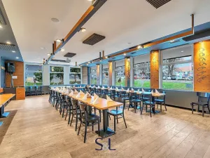 Prodej restaurace, Česká Lípa, Antonína Sovy, 900 m2